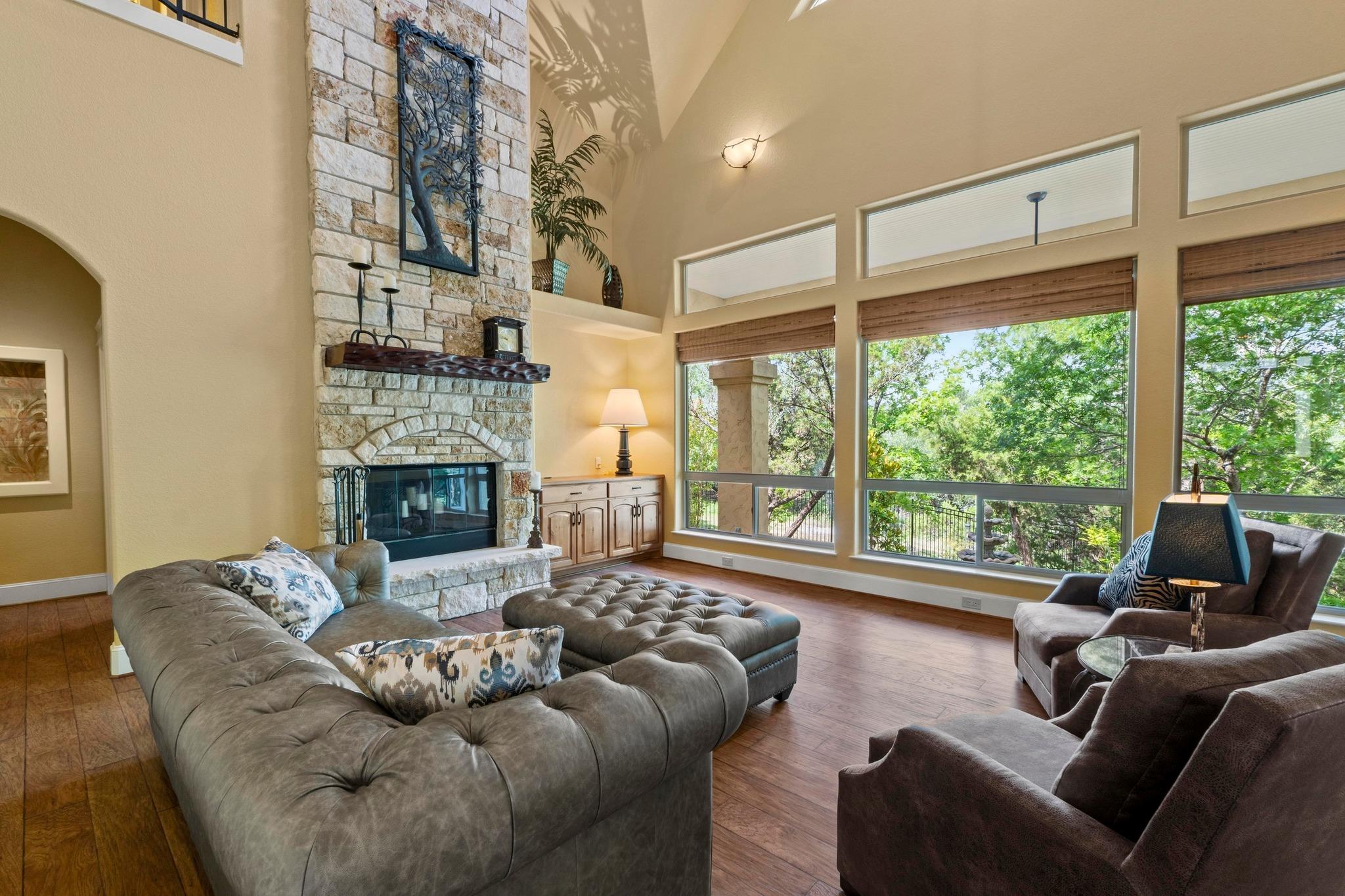 413 Rock House DR