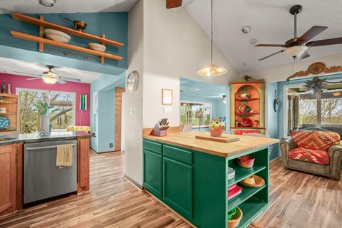 Tiny photo for 6906 Chinook DR, Austin, TX 78736 (MLS # 1375401)