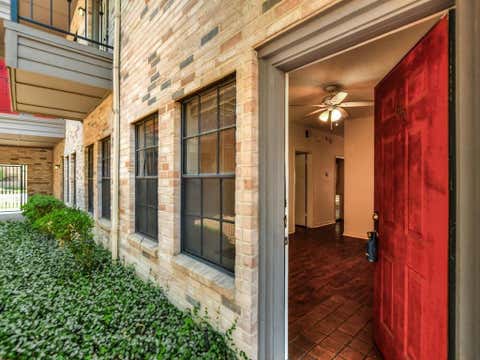 Tiny photo for 2216 San Gabriel ST #105, Austin, TX 78705 (MLS # 1414892)