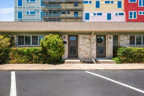 Tiny photo for 1307 E 52nd ST #4, Austin, TX 78723 (MLS # 5969164)
