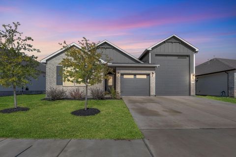 Photo of 20704 John Gill DR, Manor, TX 78653 (MLS # 6307029)