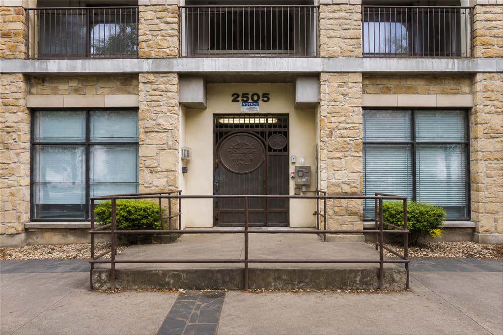 Photo of 2505 San Gabriel ST #308, Austin, TX 78705 (MLS # 6540072)