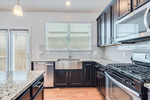 Tiny photo for 915 Totis RD, Austin, TX 78748 (MLS # 7907297)