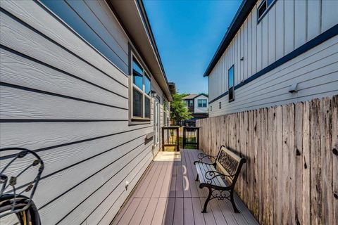 Tiny photo for 915 Totis RD, Austin, TX 78748 (MLS # 7907297)