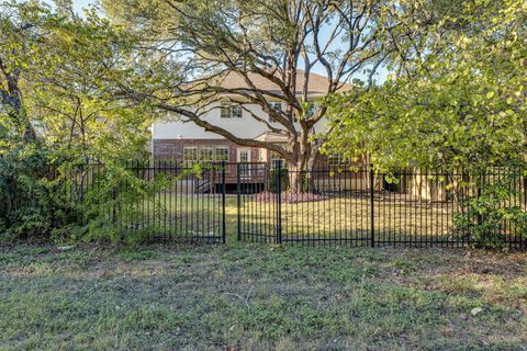 Tiny photo for 10701 Redmond RD, Austin, TX 78739 (MLS # 5270017)