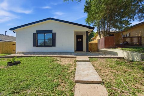 5728 Pinon Vista DR Austin TX 78724