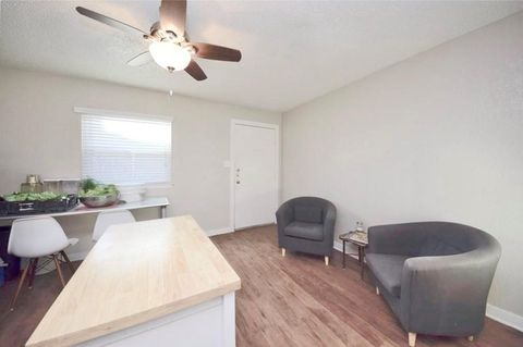 Tiny photo for 2401 Manor RD #132A, Austin, TX 78722 (MLS # 8125183)