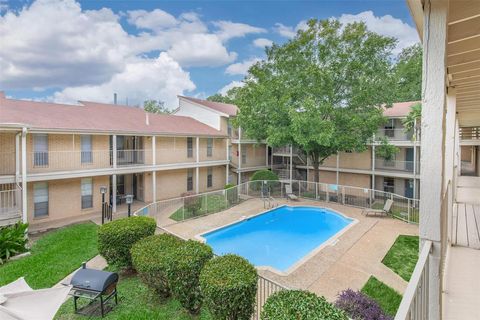 Photo of 6008 N Lamar BLVD #120, Austin, TX 78752 (MLS # 5980555)