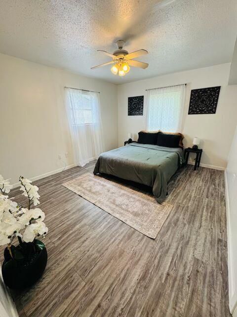 Photo of 622 Trinity ST, Lockhart, TX 78644 (MLS # 6848212)