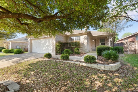 Photo of 4423 Meadowside LN, Round Rock, TX 78665 (MLS # 6840894)
