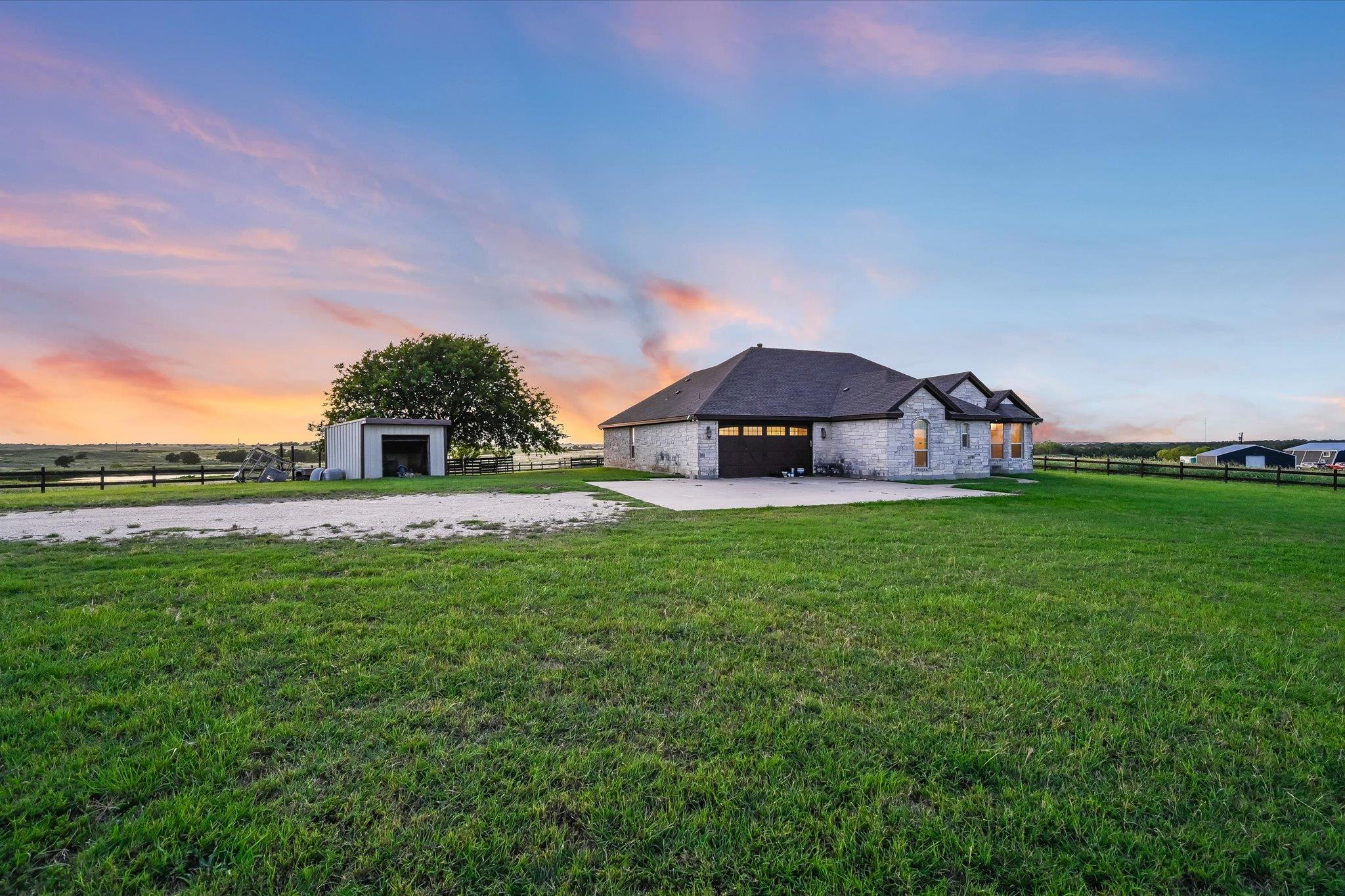 2101 County Road 469