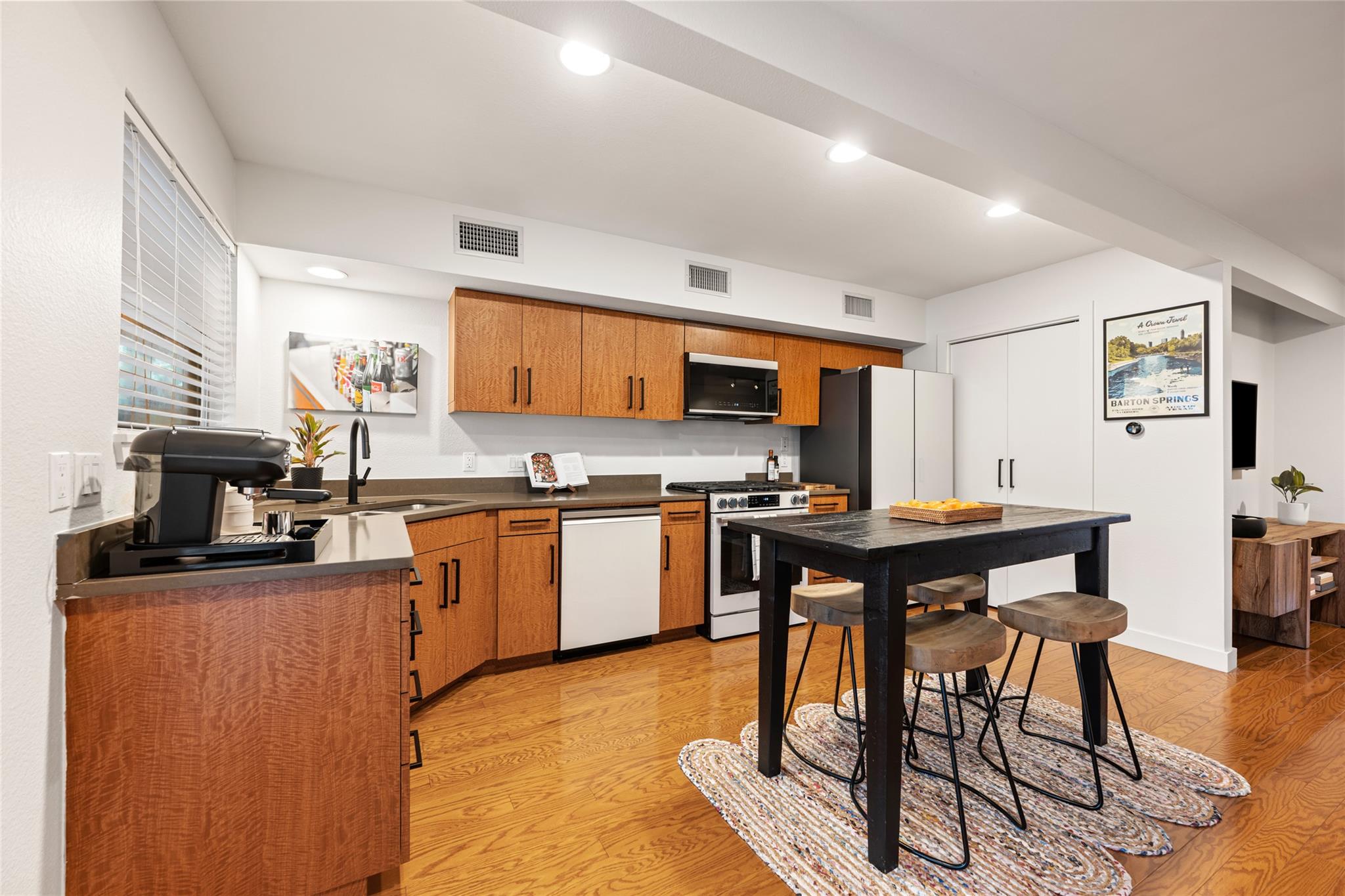 1115 10th ST 209