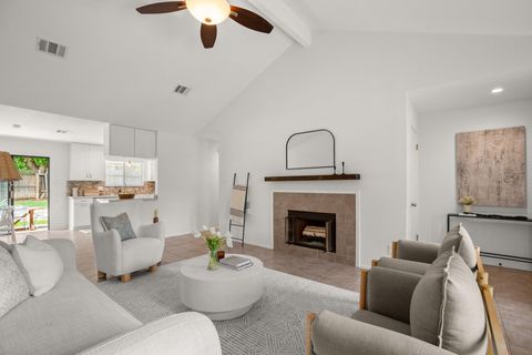 2703 Calabash CV Austin TX 78745