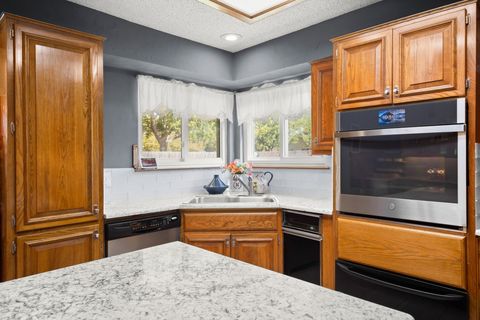 Tiny photo for 10710 Pinehurst DR, Austin, TX 78747 (MLS # 2824235)