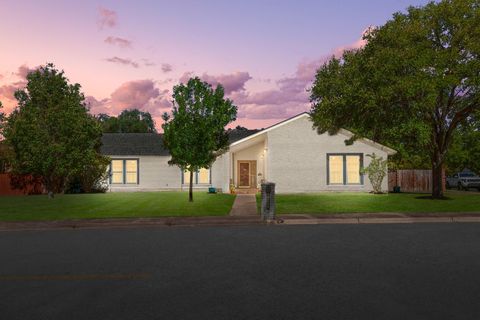 Tiny photo for 10710 Pinehurst DR, Austin, TX 78747 (MLS # 2824235)