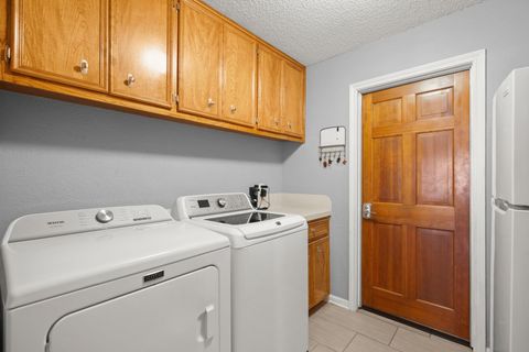 Tiny photo for 10710 Pinehurst DR, Austin, TX 78747 (MLS # 2824235)