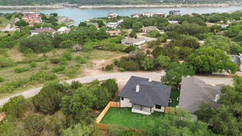Photo of 21822 Ticonderoga Ave, Lago Vista, TX 78645 (MLS # 2432336)