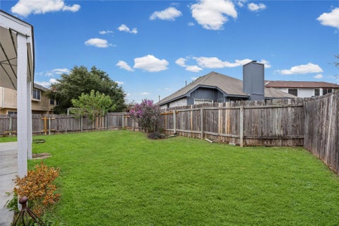 Tiny photo for 17208 Bushmills RD, Pflugerville, TX 78660 (MLS # 9345724)