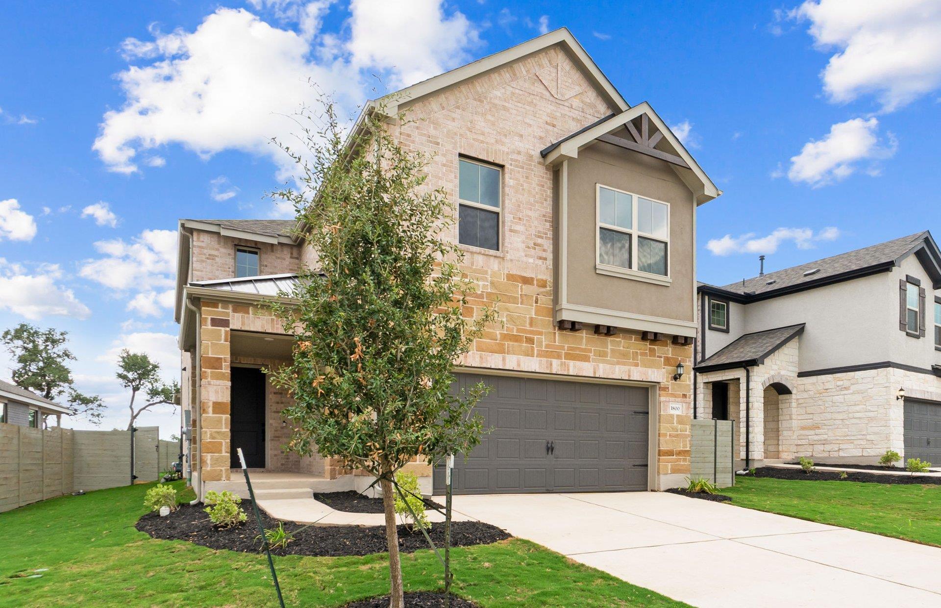 1800 Spring Mountain CV