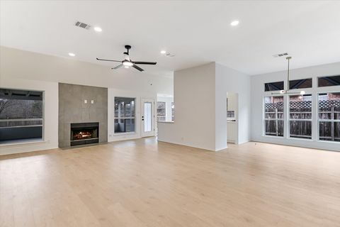 Photo of 7731 Kiva DR, Austin, TX 78749 (MLS # 3042590)