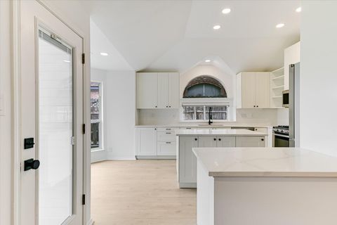 Tiny photo for 7731 Kiva DR, Austin, TX 78749 (MLS # 3042590)