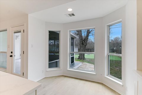 Tiny photo for 7731 Kiva DR, Austin, TX 78749 (MLS # 3042590)