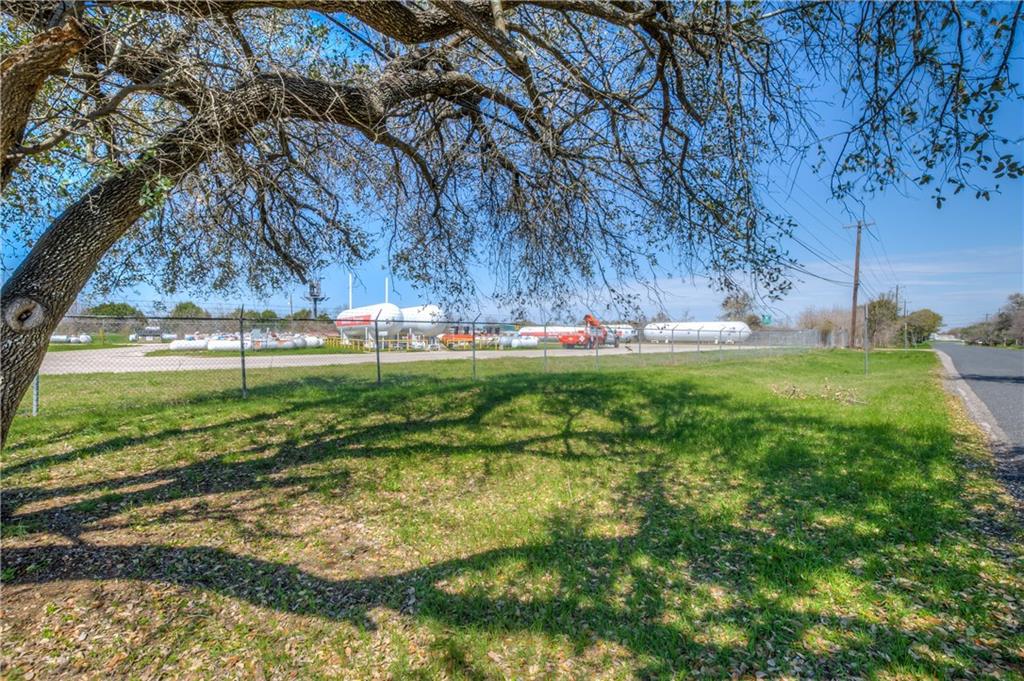 2100 Old Airport RD