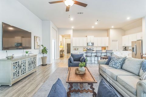 Tiny photo for 7901 Sunrise Ravine PASS, Lago Vista, TX 78645 (MLS # 8611643)