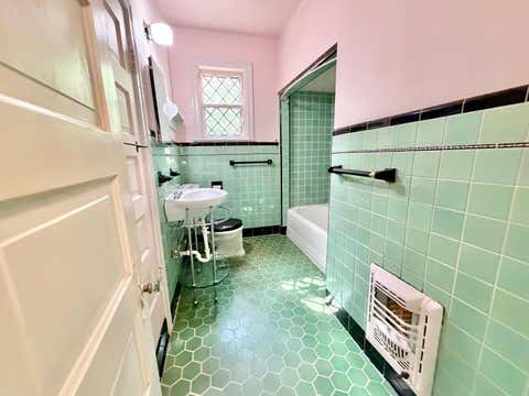 Tiny photo for 605 Texas Ave, Austin, TX 78705 (MLS # 3552855)