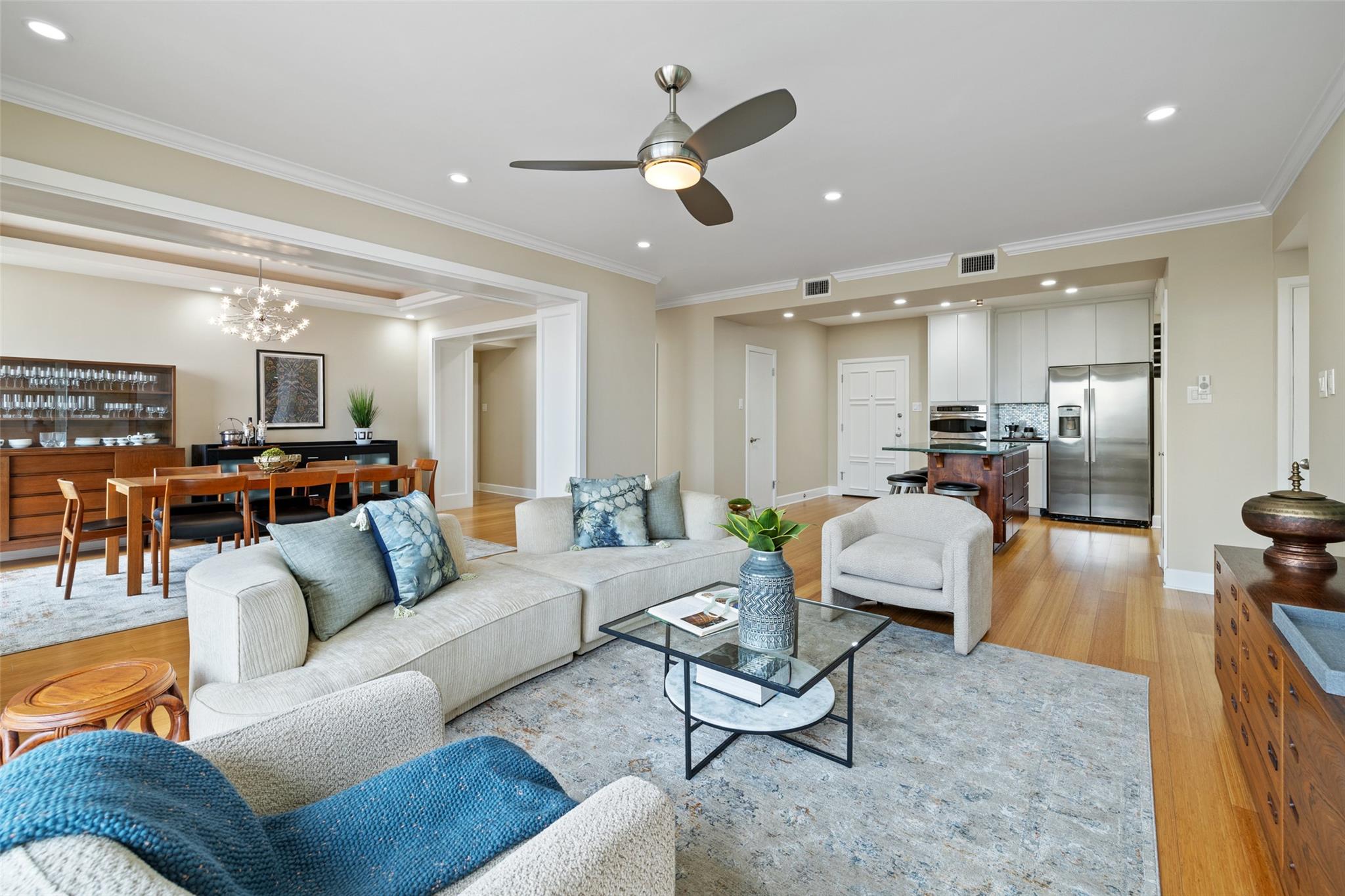 1801 Lavaca ST 13EF