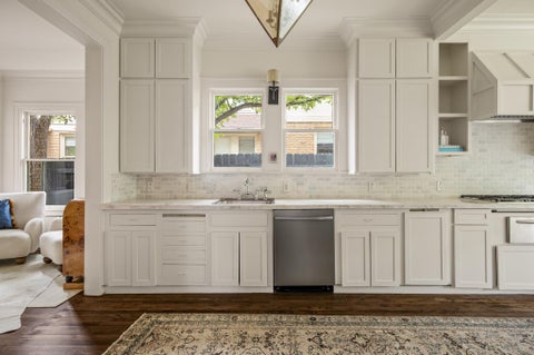 Tiny photo for 106 Laurel LN, Austin, TX 78705 (MLS # 6801877)