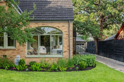 Tiny photo for 106 Laurel LN, Austin, TX 78705 (MLS # 6801877)