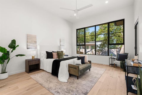 Tiny photo for 5908 Bull Creek RD, Austin, TX 78757 (MLS # 3433260)