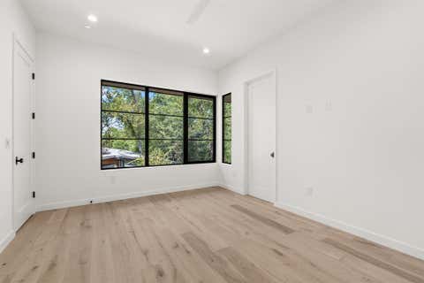 Tiny photo for 5908 Bull Creek RD, Austin, TX 78757 (MLS # 3433260)