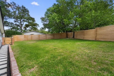Tiny photo for 803 Glen RD, Austin, TX 78753 (MLS # 1883884)