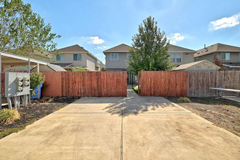Tiny photo for 4512 Esper LN #310, Austin, TX 78725 (MLS # 2773984)