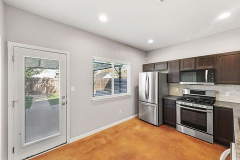 Tiny photo for 4512 Esper LN #310, Austin, TX 78725 (MLS # 2773984)