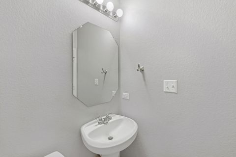 Tiny photo for 4512 Esper LN #310, Austin, TX 78725 (MLS # 2773984)