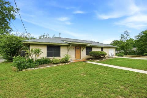 Photo of 208 N Cedar ST, Buda, TX 78610 (MLS # 4835556)
