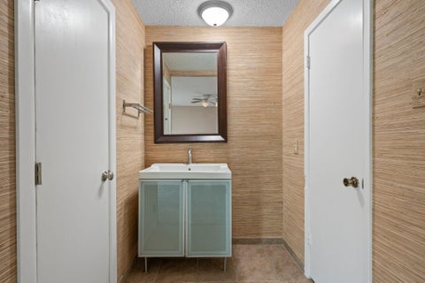 Tiny photo for 8002 Treehouse LN, Austin, TX 78749 (MLS # 6079022)