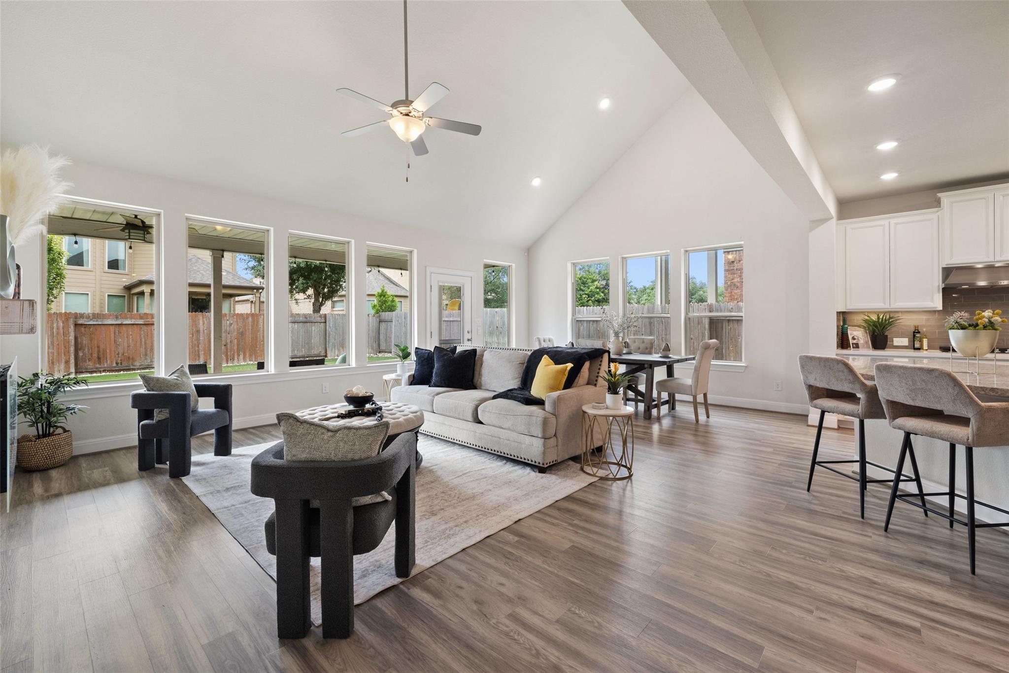 2309 Centennial LOOP