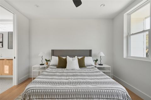 Tiny photo for 7516 Northcrest Blvd Blvd #2, Austin, TX 78752 (MLS # 1253288)