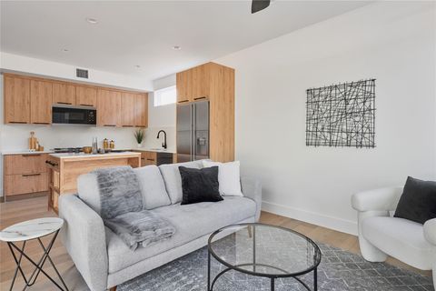 Tiny photo for 7516 Northcrest Blvd Blvd #2, Austin, TX 78752 (MLS # 1253288)