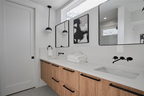 Tiny photo for 7516 Northcrest Blvd Blvd #2, Austin, TX 78752 (MLS # 1253288)