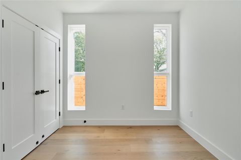 Tiny photo for 7516 Northcrest Blvd Blvd #2, Austin, TX 78752 (MLS # 1253288)