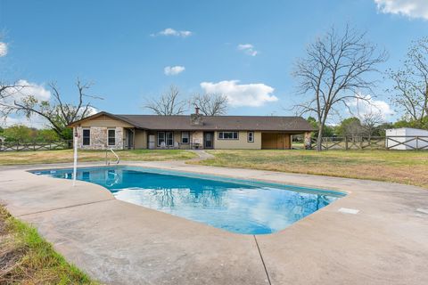 504 Buckaroo TRL Buda TX 78610