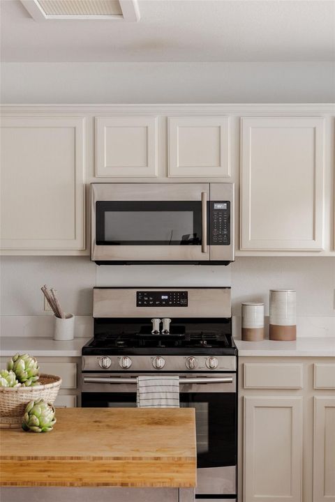 Tiny photo for 3000 Cohoba DR, Austin, TX 78748 (MLS # 9178453)