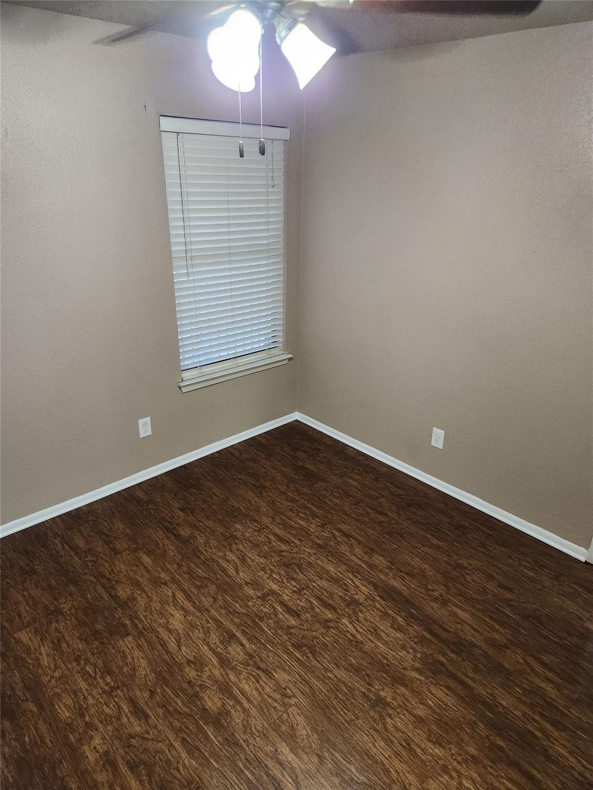 San Marcos, Texas 78666, United States, 2 Bedrooms Bedrooms, ,2 BathroomsBathrooms,Residential,Active,22302