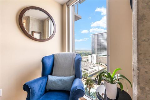 Tiny photo for 360 Nueces ST #1408, Austin, TX 78701 (MLS # 3322421)