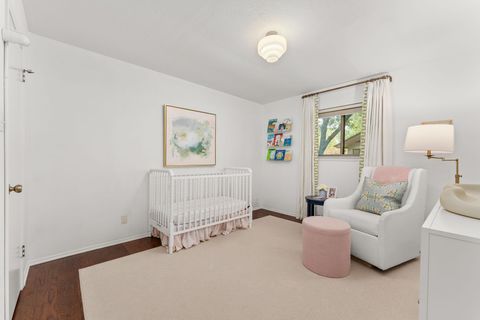 Tiny photo for 4804 Trail Crest CIR, Austin, TX 78735 (MLS # 9178045)